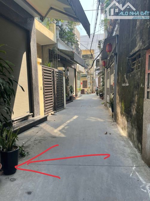Giá đất rẻ trong tp đây bán lô đất ngõ an ninh phường bình hàn hải dương - 1