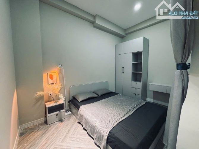 CCMN Nguyễn Chí Thanh, 80m² x 7 tầng, 22 phòng, thang máy, full nội thất, 1,3tỷ - 1