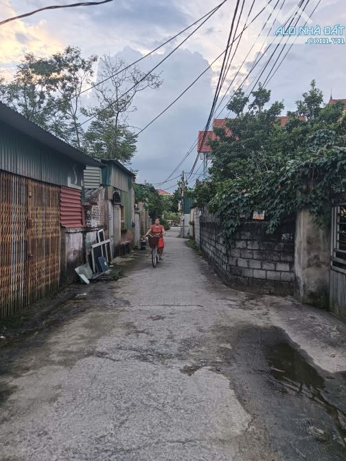 💢 LÔ GÓC🚘Ô TÔ ĐỖ CỬA💲Giá nhỉnh 2tỷ  🏠Chương Dương - Thường Tín - HN  ** Diện tích: 65m - 1