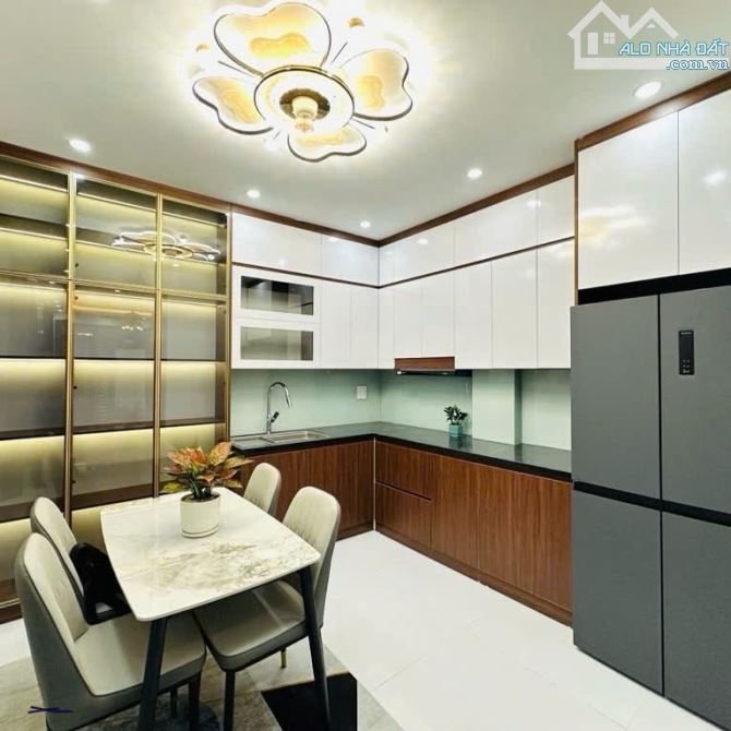 Nguyễn Đổng Chi- Hàm Nghi- 40m2- 4 tầng -Sát phố- 2 mặt ngõ- Nhỉnh 10 tỷ - 1