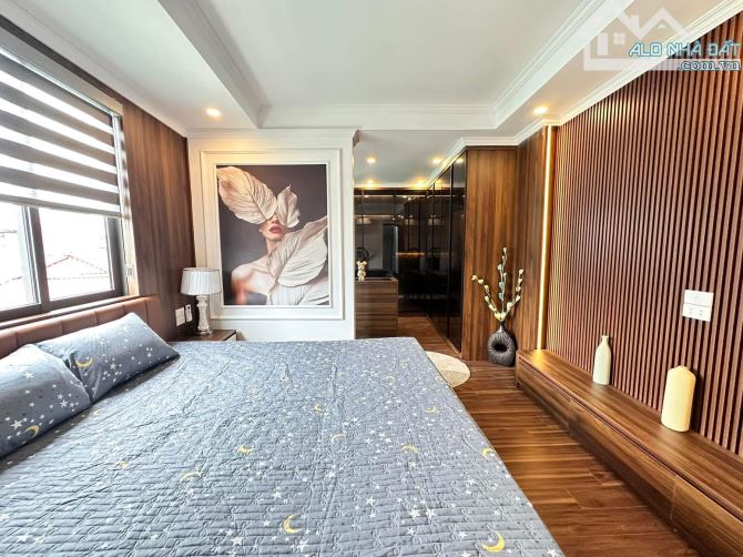 Siêu hiếm Ngọc Khánh 52m 6 tầng thang máy nội thất 5 sao ngõ thông Kinh doanh Đỉnh cao - 1