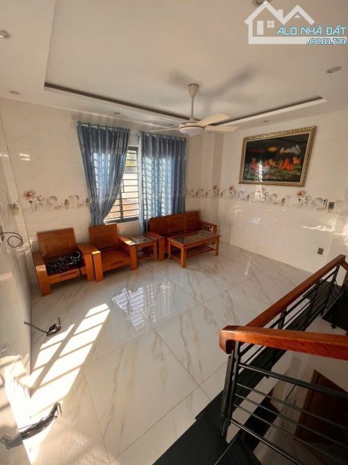 Nhà mặt tiền Thanh Huy với 5 phòng ngủ có dòng tiền ổn định - 1