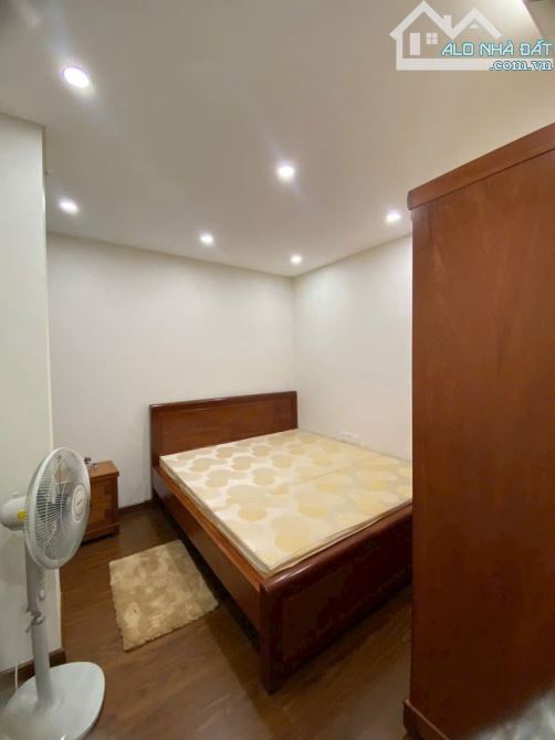 CẦN BÁN CĂN HỘ CHUNG CƯ VIỆT HƯNG – LONG BIÊN, HÀ NỘI, DT: 100M2, GIÁ: 6.2 CÓ RA LỘC - 1