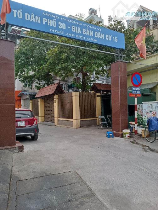 BÁN NHÀ LÔ GÓC BA ĐÌNH Ô TÔ THANG MÁY MẶT TIỀN 8M GIÁ 300TRIỆU/M