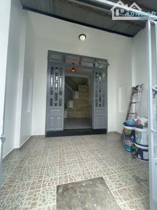 Nhà sổ hồng riêng xây dựng kiên cố 1 lầu 4mx14m tân thới hiệp 21 quận 12 - 1
