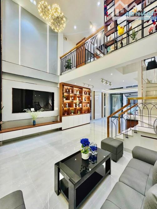 Bán lẹ căn 60m² Đường số 47, Q2 giá 5 tỷ 450. Xây 1 trệt 3 lầu, gần Trường BIS. Sổ sẵn - 1