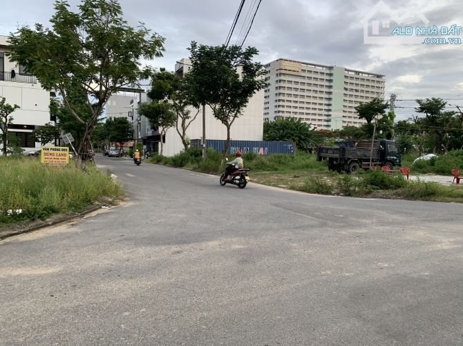 ĐẤT MT ĐA MẶN ĐÔNG 1 - KHU CĂN HỘ MỚI- CÁCH LÊ VĂN HIẾN 3 CĂN NHÀ - 1