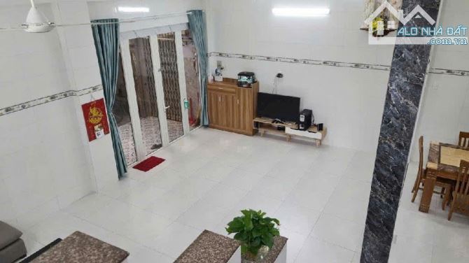 🏡TÂN PHÚ - P. HOÀ THẠNH  - GẦN KHU LUỸ BÁN BÍCH - NỞ HẬU - 6.X TỶ - 1