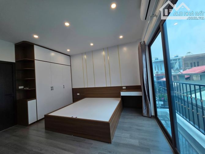 7,3tỷ - Nhà Mỗ Lao Hà Đông, ô tô tránh,dừng đỗ 20m - Tặng Nội thất - 35m - 5 tầng,3 ngủ - 1