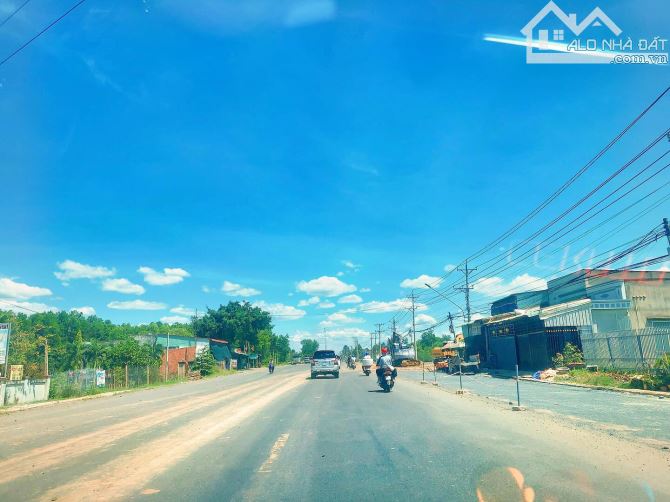 ĐẤT ĐẸP TRUÔNG MÍT DƯƠNG MINH CHÂU  THUỘC HUYỆN THÀNH CÓ QUY HOẠCH DỰ ÁN XÂY DỰNG SÂN BAY - 1