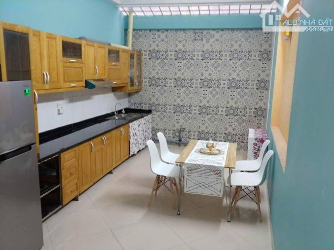 Gà Đẻ Trứng Vàng , Bán nhà Bát khối 5 tầng , tổng 8 ngủ , hiên đang cho thuê 240tr/1 năm. - 1