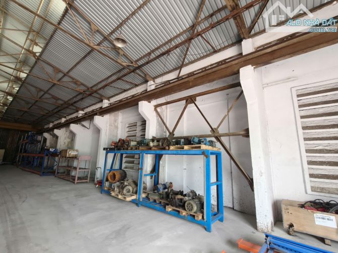 *Cho thuê kho nằm trong tổng kho*430m2 Xa Lộ Hà Nội, Trường Thọ, Thủ Đức - 1