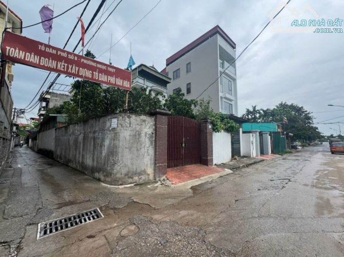 BÁN ĐẤT  ĐẸ𝐏 𝐍𝐆Ọ𝐂 𝐓𝐇𝐔Ỵ 93M2. Mt 6M. NGÕ THÔNG Ô TÔ. 9.5 TỶ - 1