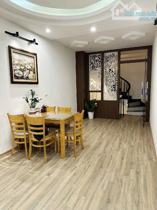 Hiếm, Định Công 33m2 x 4 tầng, vf3 qua nhà, ngõ nông, giâ 6,3 tỷ - 1