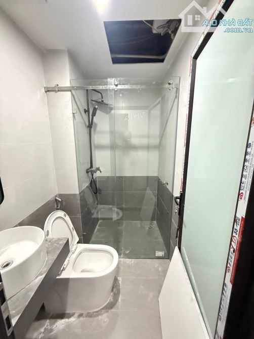 Bán nhà Vũ Ngọc Phan – 39m² – 5 tầng thang máy – nhà mới ở ngay – 10.3 TỶ! - 1
