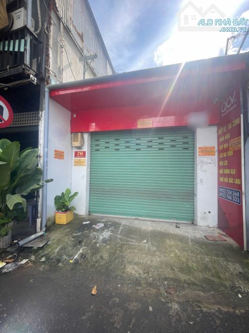 cho thuê nhà MT đoàn giải 4x18 trệt thông suốt   cách siêu thị aoe 20m vị trí siêu đẹp - 1