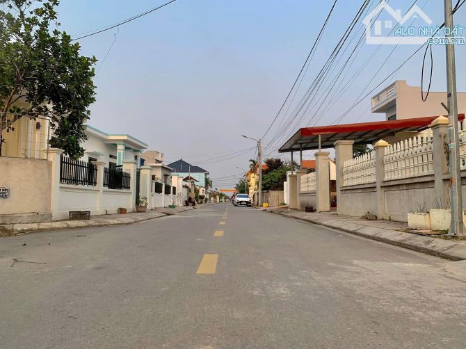 Bán lô đất 76,2m2 đường trục thôn Vũ Vị Minh Tân Kiến Thuy giá chỉ 1,68 tỷ - 1