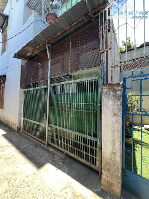BÁN LÔ ĐẤT 2 MẶT TIỀN TRƯỚC SAU HẺM NƠ TRANG GƯ CÁCH QUANG TRUNG 100M - 1