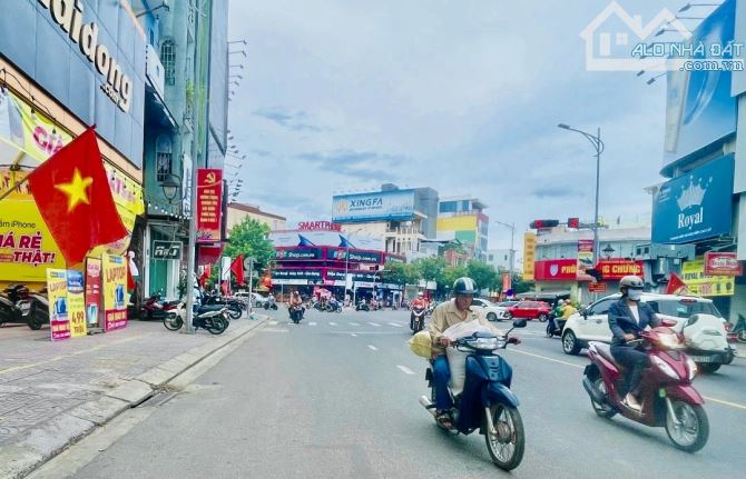 SẬP HẦM! SIÊU MẶT PHỐ KINH DOANH Đ. NÚI THÀNH – 75M2, NGANG 5.2M, NỞ HẬU 6M – NHỈNH 10 TỶ - 1