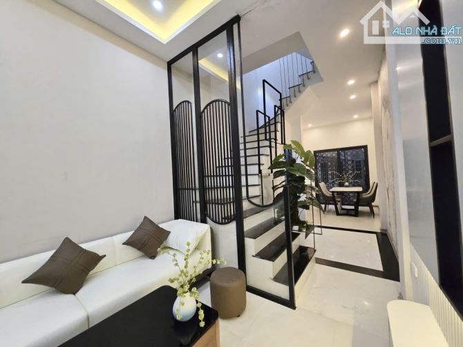 Bán nhà Hồng Mai, phân lô, 40m2, Full nội thất, gần ô tô, nhỉnh 10 tỷ - 1