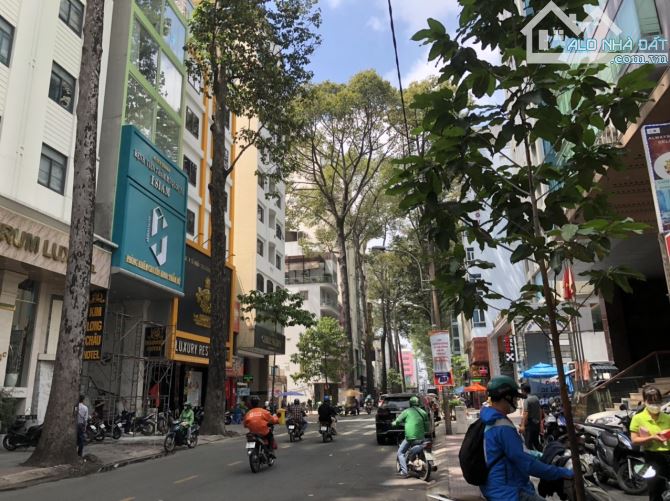 Mặt tiền KD đường Bùi Hữu Nghĩa ngay góc Trần Hưng Đạo. DT 4x20m, 5 tầng. Giá chỉ 33 tỷ - 1