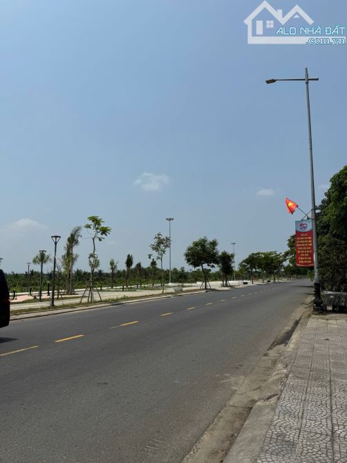 Bán nhà Trần Cao Vân Hội An 361m2 -63 tỷ - 1