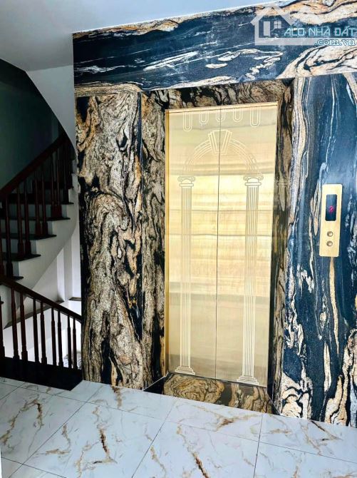 Liền kề 6 tầng có Thang máy khu Chiến Thắng, Văn Quán - 1
