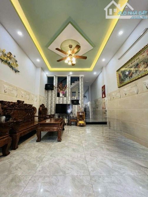 BÁN NHÀ Sát Mặt Tiền LÊ TRỌNG TẤN, Gần AEON MALL TÂN PHÚ, 56M2 (4m x 14m) 4 TẦNG, 6.7 TỶ - 1