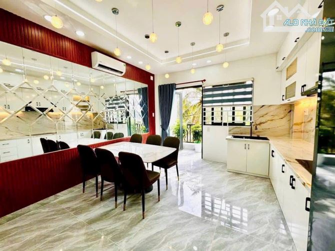 Nhà mới 5 tầng, Full nội thất. Đường xe tải, cách Hà Huy Giáp 100m - 1