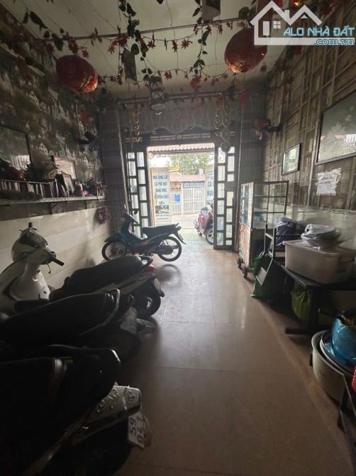 Q12 Bán Nhà 3 Tầng Mặt Tiền TCH 25 - DT: 91m2, SHR - Hoàn Công Đủ - Giá: 6,990. Tỷ TL.. - 1