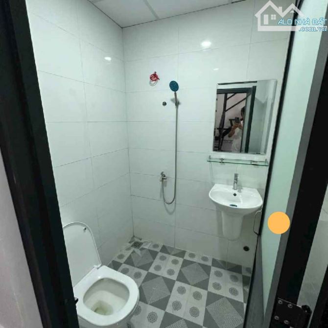 BÁN NHÀ HẺM PHAN THỊ HÀNH, P.PHÚ THỌ HOÀ, TÂN PHÚ, 8 X 4M, 2 TẦNG, CHỈ 3,25 TỶ TL - 1