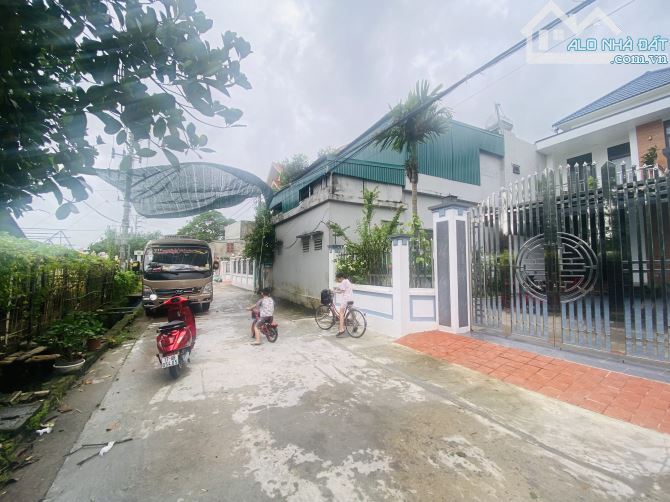 BÁN ĐẤT VŨ CHÍNH HƯỚNG TÂY BẮC NGÕ Ô TÔ ĐỖ CỬA GIÁP ĐÔ THỊ KIẾN GIANG TP THÁI BÌNH - 1