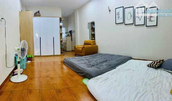 HẺM Ô TÔ THÔNG – 450M² ĐẤT + NHÀ 2 TẦNG - ĐƯỜNG LÊ VĂN KHƯƠNG – QUẬN 12 📐 Diện tích: 450m - 1