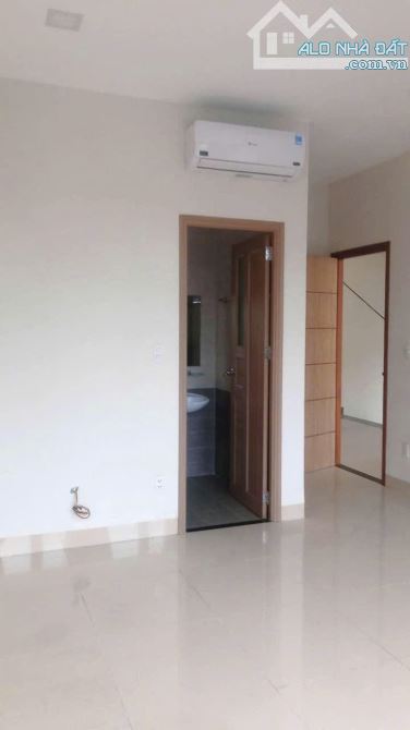 CHO THUÊ TÒA NHÀ 3.5 TẦNG LÔ GÓC 2 MẶT TIỀN ĐƯỜNG: LÊ VĂN HIẾN - KHUÊ MỸ - 1