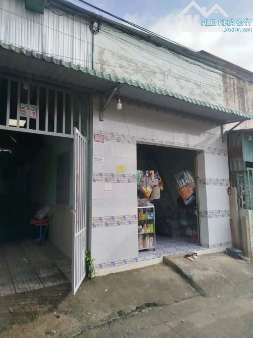 Bán dãy nhà trọ có 4  phòng  gần cty Changshin Thạnh Phú - 1