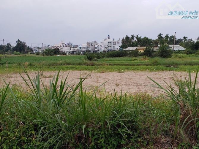 TRỐNG 300M² – 2 MẶT HẺM – NGAY CÔNG VIÊN 150HA 📍 Thạnh Xuân, Q.12 📐 20x15m, CN 300m² - 1