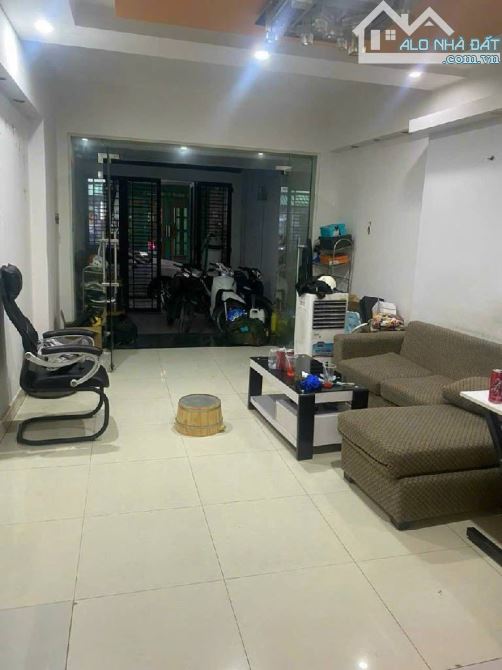 BÁN NHÀ MẶT TIỀN VỊ TRÍ VIP- KINH DOANH ĐỈNH- 3 TẦNG 4x16- 6TỈ 480TR - 1