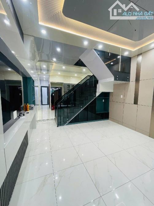 SIÊU PHẨM NHÀ MỚI – 2 TẦNG – TRƯƠNG THỊ HOA 🌟 📐 Diện tích: 50m² (4 x 12.5) 🏷 Giá chào: - 1