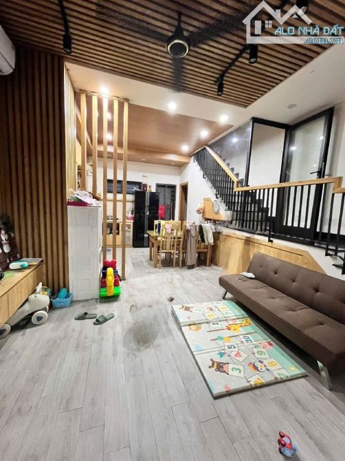 BÁN NHÀ 3 TẦNG MẶT TIỀN PHAN ĐĂNG LƯU NGANG 5 - 80m2 chỉ 13,2 Tỷ tl - 2