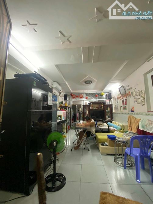 Bán Nhà Trung Mỹ Tây, Hà Thị Khéo, 64m2, 2 Tầng, BTCT Đường 4m, sát Nguyễn Ảnh Thủ, - 1
