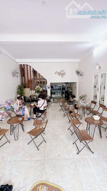Ô tô tránh Vương Thừa Vũ, ngõ nông, kinh doanh, dân xây KCBT, ô tô vào nhà, 77m*5T - 1