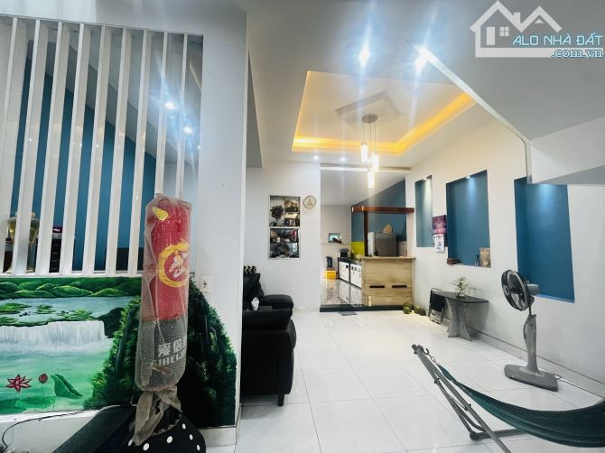 Bán nhà phố Khu Bên Sông 120m2 6x20m Sổ hồng Riêng - 1