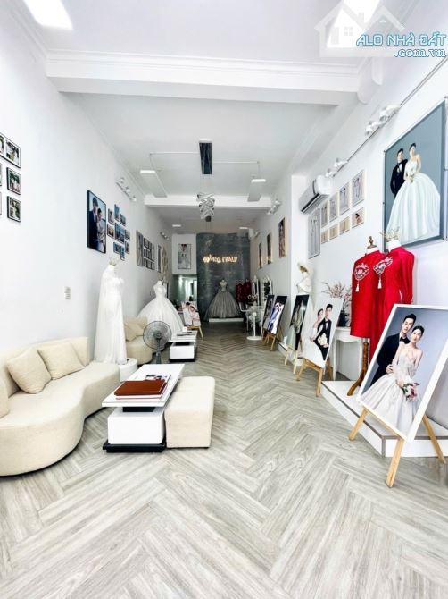 Bán nhà 2 mặt phố Xã Đàn  Đê La Thành, 120m² - 7 tầng hiện đại, sổ đỏ vuông vắn - 1