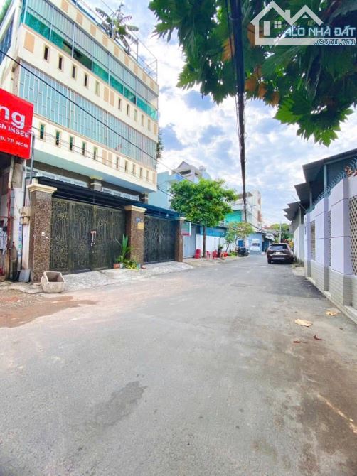 Bán đất TẶNG toà nhà 6tầng có TM, TN hơn 100tr/tháng, - 1