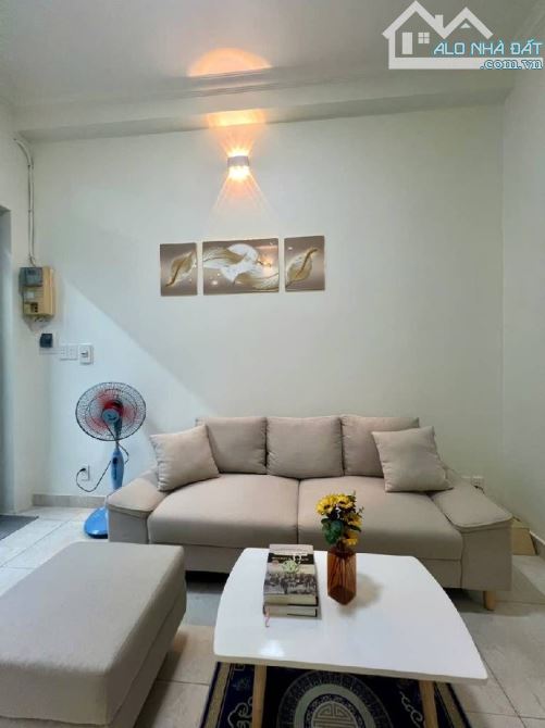 48m2 nhà gần Coopmart Quang Trung, hẻm 4m thoáng. 2 tầng, 3 phòng ngủ - 1