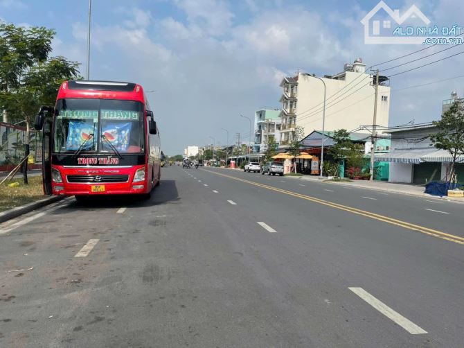 Cặp MTKD Bờ Bao Tân Thắng – 8x30m – Vị trí vàng gần Aeon Mall, giá 38 tỷ TL - 1