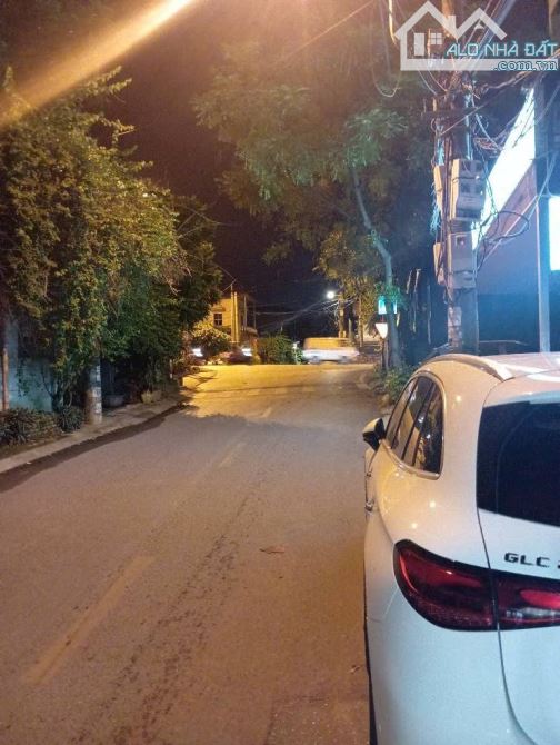 Bán nhà Vũ Xuân Thiều Long Biên - 38m2 - 6 tầng - ngõ thông gần ô tô nhỉnh 7 tỷ - 1