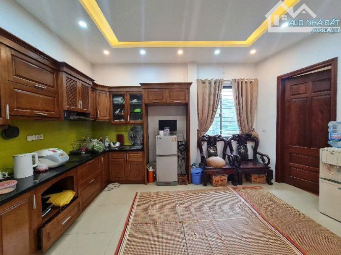 GIÁP NHỊ - BỜ SÔNG SÉT 68M – LÔ GÓC 2 THOÁNG – OTO VÀO NHÀ – KINH DOANH – VIEW HỒ - 1
