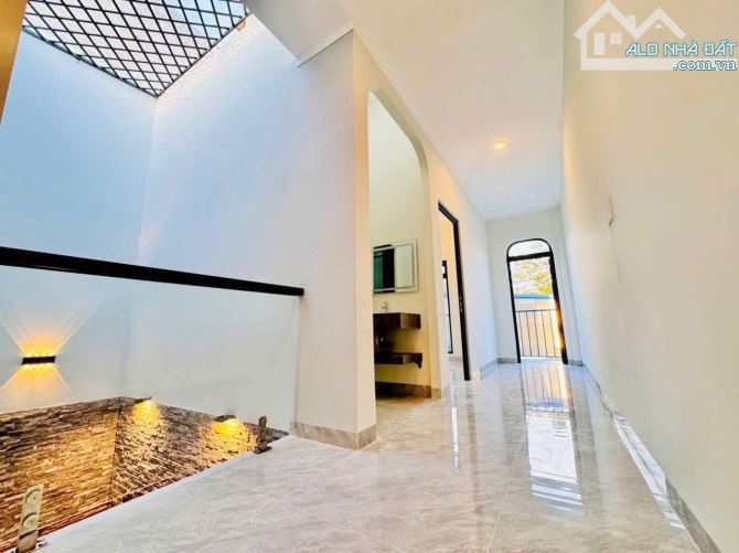 BÁN NHÀ 1 T 1 L - 100M2 HIỆN ĐẠI - CHỢ QUANG THẮNG, TRẢNG DÀI, BIÊN HÒA. GIÁ: 2 TỶ 480 - 1