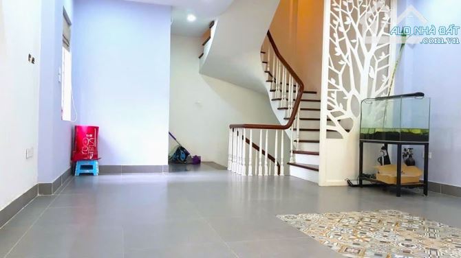 39M2, 5T 3 NGỦ, 14 TỶ HƠN - NGÕ Ô TÔ THÔNG, LÔ GÓC - NGHĨA ĐÔ, CẦU GIẤY - 1